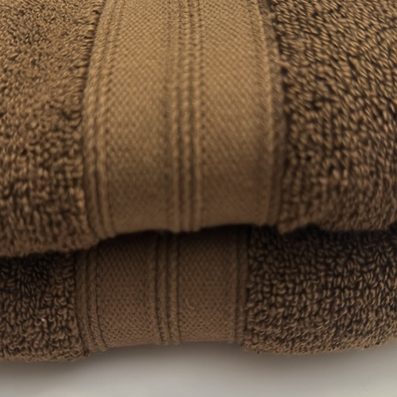 2pc RACHEL ZOE Luxe Hand Towel Set - Chocolate - Picture 3 of 4